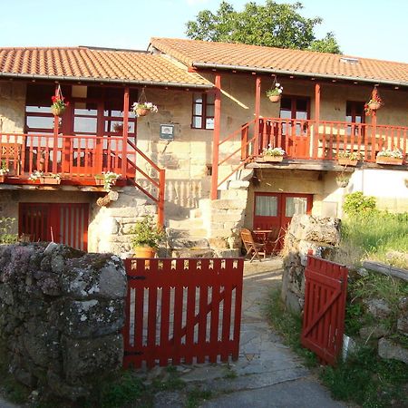 A Casa Da Eira Pensionat Cerreda Exteriör bild