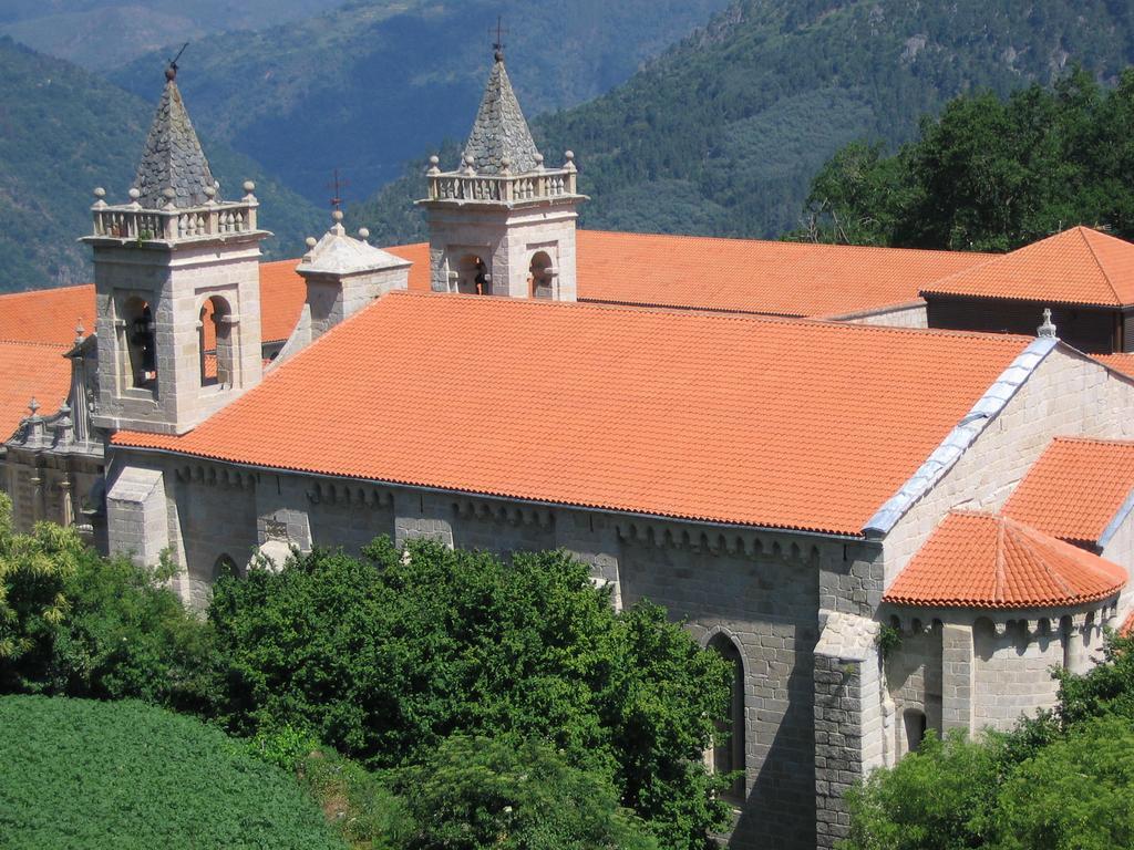 A Casa Da Eira Pensionat Cerreda Exteriör bild