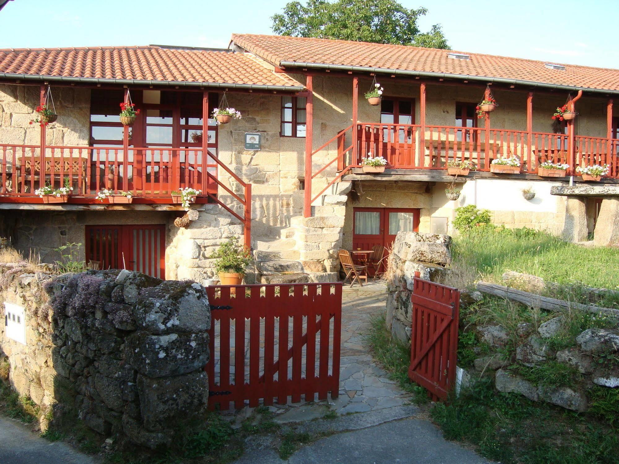 A Casa Da Eira Pensionat Cerreda Exteriör bild