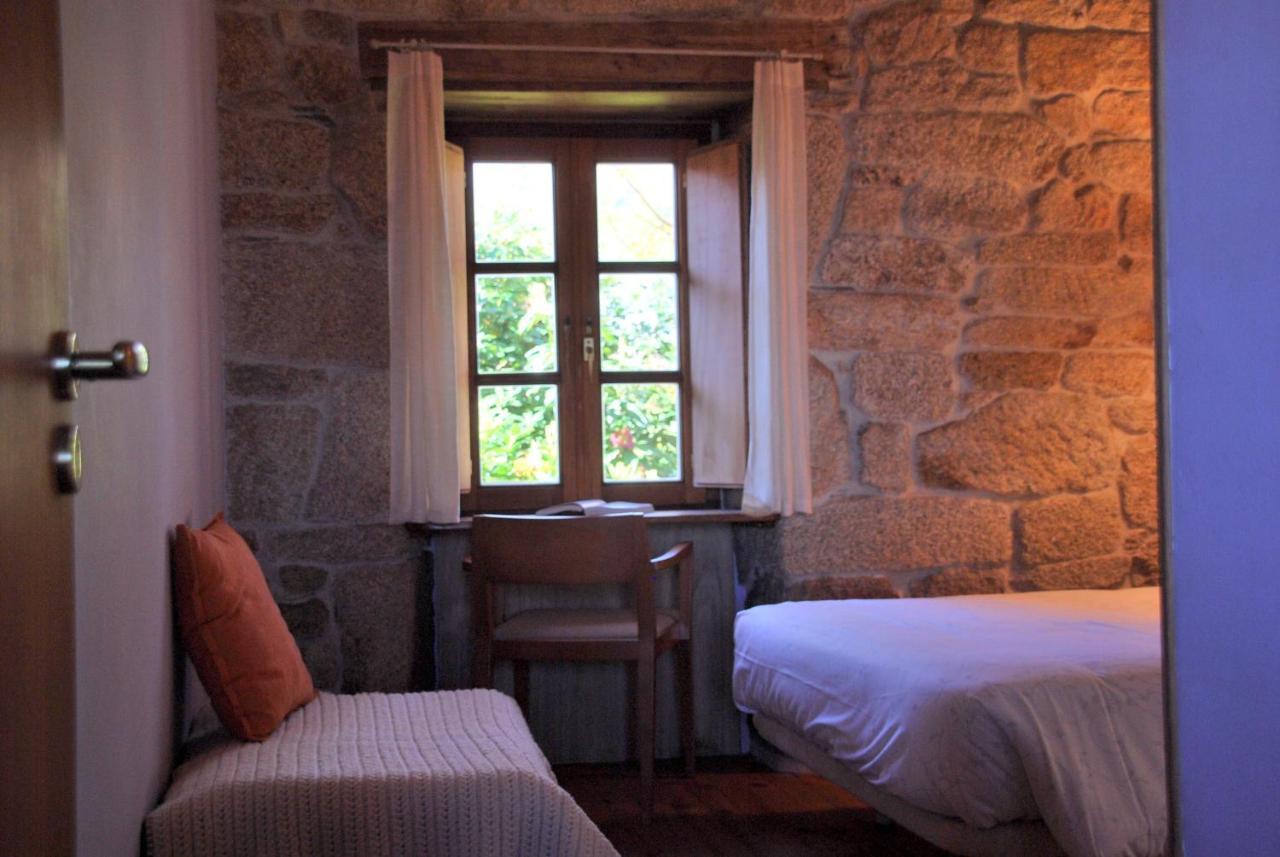 A Casa Da Eira Pensionat Cerreda Rum bild